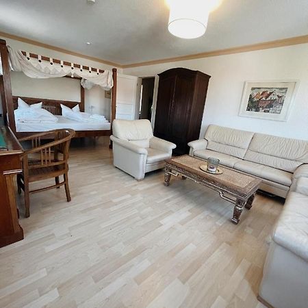 Apartment Josephine لوبيك المظهر الخارجي الصورة