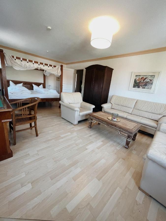 Apartment Josephine لوبيك المظهر الخارجي الصورة